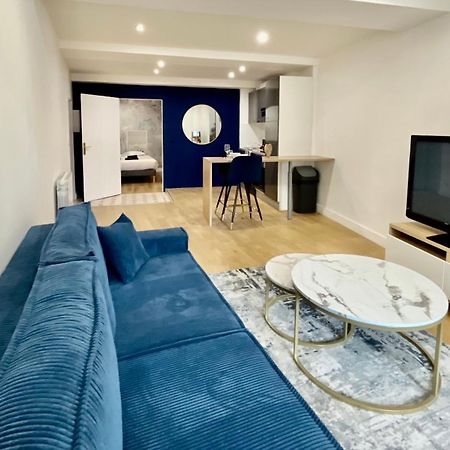 Old Town Lovely Apartment In Nisa Exterior foto