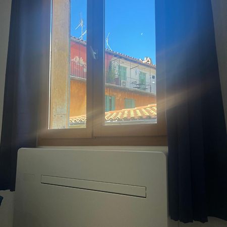 Old Town Lovely Apartment In Nisa Exterior foto
