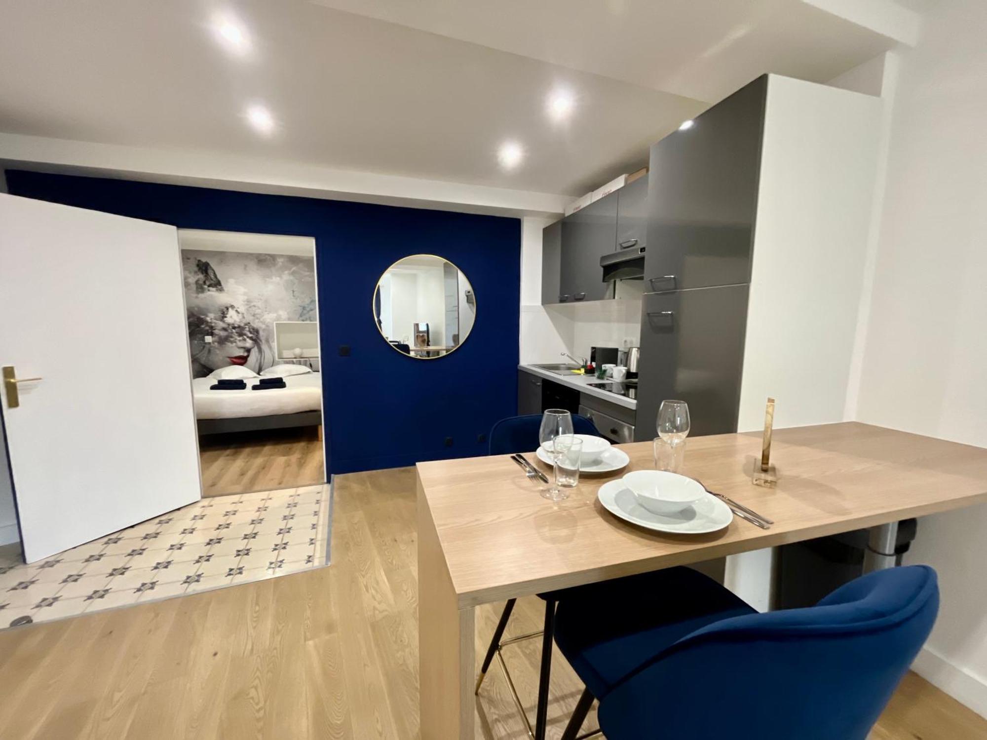 Old Town Lovely Apartment In Nisa Exterior foto