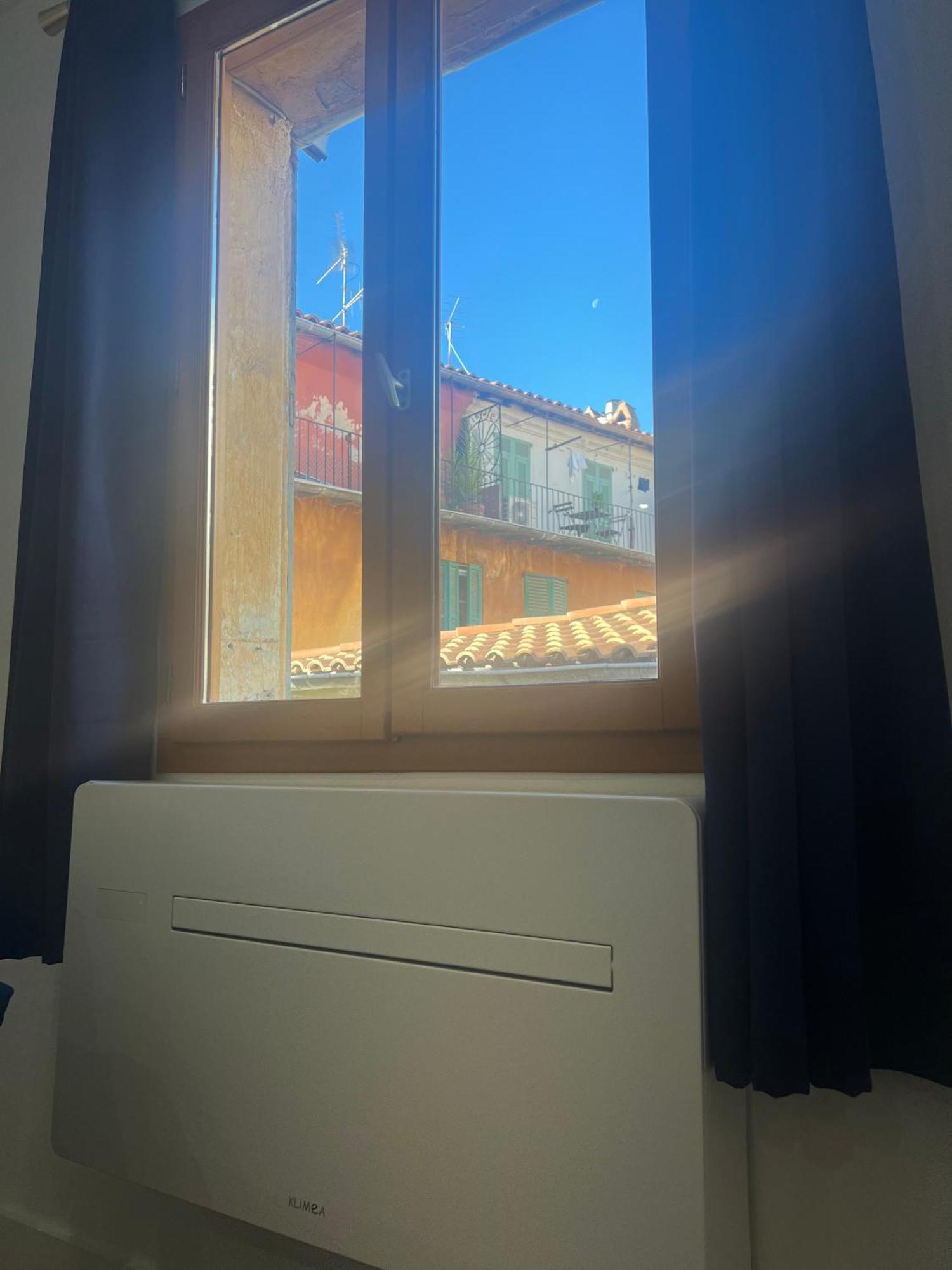 Old Town Lovely Apartment In Nisa Exterior foto